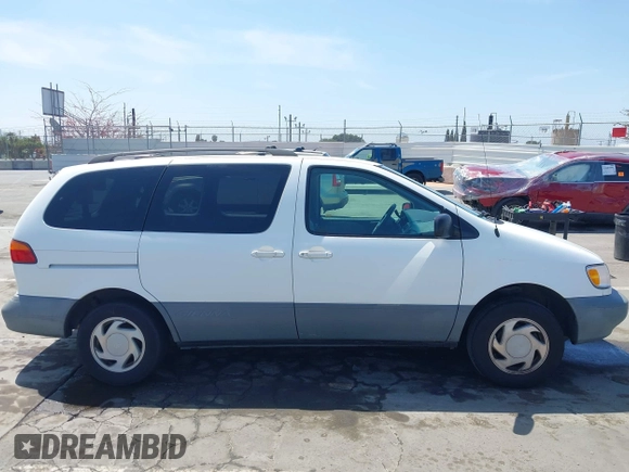 1998 Toyota Sienna LE with VIN 4T3ZF13C2WU066460, listed as a IAAI auction lot 42088006 with 169,014 mi miles and . Bid and sale history available at DreamBid. Image 13.