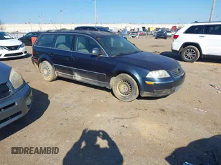 2004 Volkswagen Passat GL z VIN WVWND63B14E340616, wystawiony jako IAAI lot #41435210 z przebiegiem 175 452 mil mil oraz . Historia ofert i sprzedaży dostępna na DreamBid. Obrazek 1.