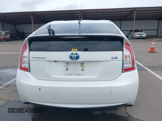 2013 Toyota Prius One with VIN JTDKN3DU9D5685679, listed as a IAAI auction lot 41890554 with 120,024 mi miles. Bid and sale history available at carsss.com. Image 16.