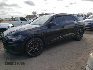 2022 Audi SQ8 Prestige z VIN WA1CWBF11ND019903, wystawiony jako Copart lot #39772444 z przebiegiem Nie podano mil oraz . Historia ofert i sprzedaży dostępna na DreamBid. Obrazek 1.