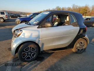 2019 Smart fortwo Pure z VIN WMEFJ9BA0KK368446, wystawiony jako Copart lot #85898494 z przebiegiem Nie podano mil oraz Tytuł czysty. Historia ofert i sprzedaży dostępna na DreamBid. Obrazek 1.