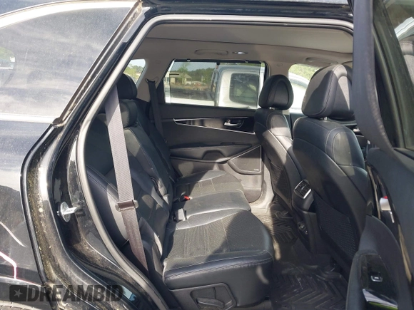 2016 Kia Sorento SX with VIN 5XYPK4A56GG145526, listed as a IAAI auction lot 41947872 with 89,601 mi miles. Bid and sale history available at carsss.com. Image 8.