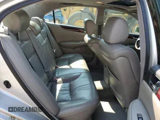 2002 Lexus ES 300 z VIN JTHBF30G525031738, wystawiony jako Copart lot #60660755 z przebiegiem 236 087 mil mil oraz Szkoda całkowita • Salvage title. Historia ofert i sprzedaży dostępna na DreamBid. Obrazek 10.