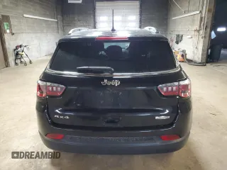 2019 Jeep Compass Latitude z VIN 3C4NJDBB6KT629924, wystawiony jako Copart lot #52282615 z przebiegiem 84 373 mil mil oraz Szkoda całkowita • Salvage title. Historia ofert i sprzedaży dostępna na DreamBid. Obrazek 6.