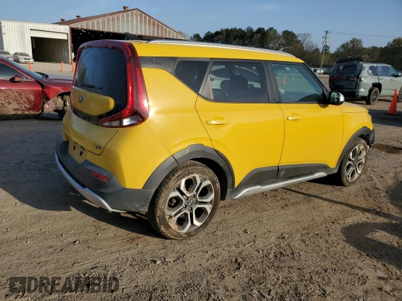 2020 Kia Soul LX with VIN KNDJ23AU1L7117339, listed as a Copart auction lot 49102455 with 58,807 mi miles and Salvage Title. Bid and sale history available at carsss.com. Image 3.