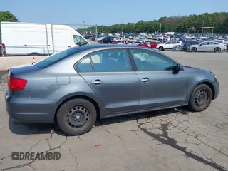 2014 Volkswagen Jetta SE with VIN 3VWD17AJ2EM274963, listed as a IAAI auction lot 42657388 with 138,482 mi miles and . Bid and sale history available at DreamBid. Image 13.