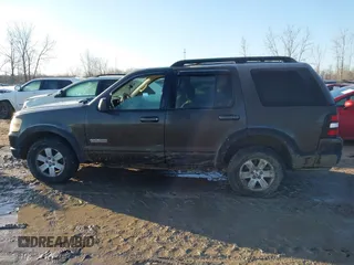2007 Ford Explorer XLT with VIN 1FMEU73EX7UA62871, listed as a IAAI auction lot 41781660 with 147,494 mi miles. Bid and sale history available at carsss.com. Image 14.
