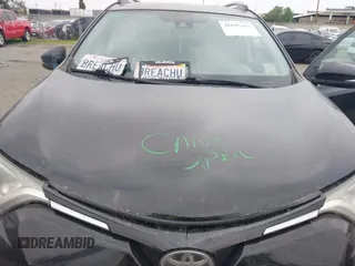 2017 Toyota RAV4 XLE with VIN 2T3WFREV1HW372889, listed as a IAAI auction lot 41895613 with 112,408 mi miles. Bid and sale history available at carsss.com. Image 10.
