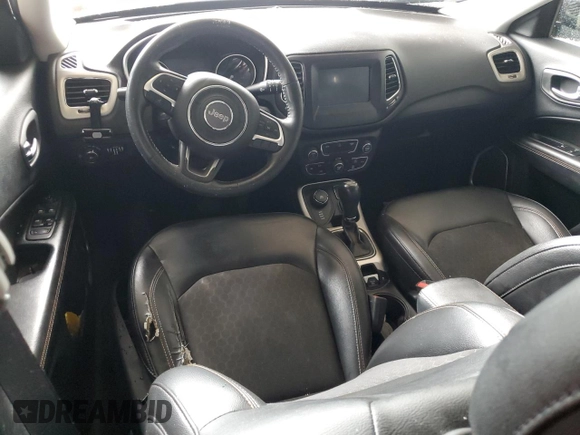 2019 Jeep Compass Latitude z VIN 3C4NJDBB0KT656083, wystawiony jako Copart lot #65790644 z przebiegiem Nie podano mil oraz Nie do naprawy • Non repairable. Historia ofert i sprzedaży dostępna na DreamBid. Obrazek 8.