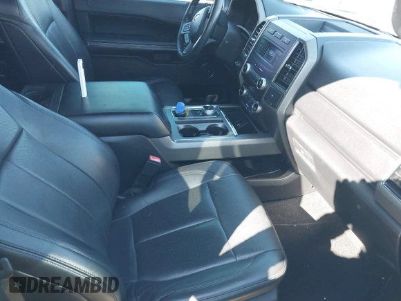 2018 Ford Expedition XLT with VIN 1FMJU1HT8JEA36709, listed as a IAAI auction lot 41754675 with 130,992 mi miles and . Bid and sale history available at DreamBid. Image 5.