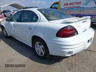2000 Pontiac Grand Am SE1 with VIN 1G2NF52E6YM863484, listed as a IAAI auction lot 41548761 with 192,949 mi miles. Bid and sale history available at carsss.com. Image 3.