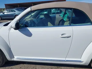 2018 Volkswagen Beetle S with VIN 3VW5DAAT1JM506988, listed as a IAAI auction lot 41589324 with 50,873 mi miles and . Bid and sale history available at DreamBid. Image 15.