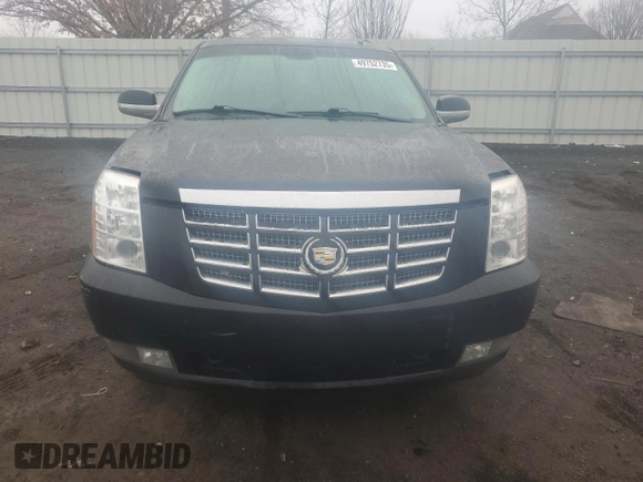 2010 Cadillac Escalade ESV Luxury z VIN 1GYUKHEF1AR199882, wystawiony jako Copart lot #49752735 z przebiegiem 201 061 mil mil oraz Czysty tytuł • Clean title. Historia ofert i sprzedaży dostępna na DreamBid. Obrazek 5.