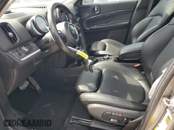 2017 MINI Countryman Cooper S with VIN WMZYT3C3XH3D98204, listed as a Copart auction lot 51047635 with 71,428 mi miles and Salvage title. Bid and sale history available at DreamBid. Image 7.