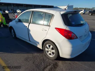 2011 Nissan Versa 1.8 S with VIN 3N1BC1CP2BL403100, listed as a IAAI auction lot 41552284 with 186,551 mi miles. Bid and sale history available at carsss.com. Image 3.