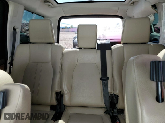 2016 Land Rover LR4 HSE with VIN SALAG2V64GA789744, listed as a Copart auction lot 48533895 with 131,133 mi miles and Salvage title. Bid and sale history available at DreamBid. Image 10.