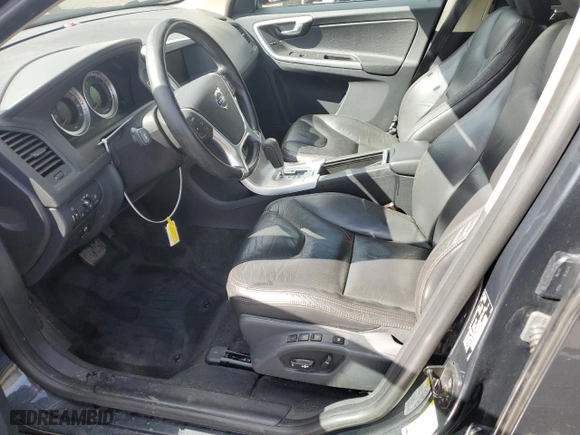 2011 Volvo XC60 3.2L with VIN YV4940DZ6B2192064, listed as a Copart auction lot 50003765 with 200208 miles and Salvage Title. Bid and sale history available at carsss.com. Image 7.