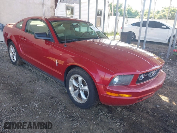 2008 Ford Mustang Deluxe with VIN 1ZVHT80N185124424, listed as a IAAI auction lot 42216870 with 45,660 mi miles and . Bid and sale history available at DreamBid. Image 1.