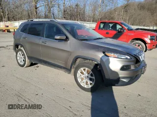 2016 Jeep Cherokee Altitude z VIN 1C4PJMCB6GW267991, wystawiony jako Copart lot #47417545 z przebiegiem 195 614 mil mil oraz Szkoda całkowita • Salvage title. Historia ofert i sprzedaży dostępna na DreamBid. Obrazek 4.