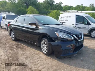 2017 Nissan Sentra S z VIN 3N1AB7AP2HY298719, wystawiony jako IAAI lot #42468735 z przebiegiem 101 831 mil mil oraz . Historia ofert i sprzedaży dostępna na DreamBid. Obrazek 1.