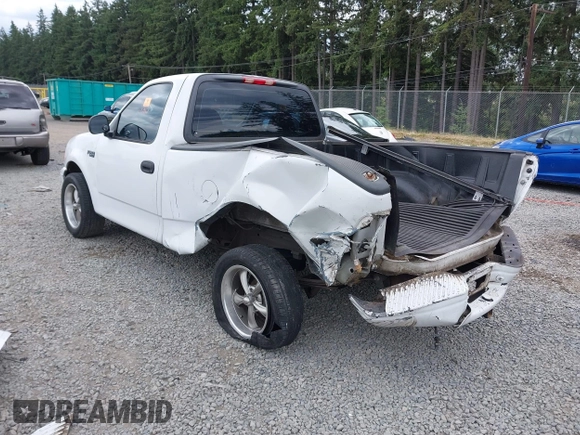 2004 Ford F-150 XL with VIN 2FTRF17244CA20222, listed as a IAAI auction lot 42533684 with Not provided miles and . Bid and sale history available at DreamBid. Image 3.