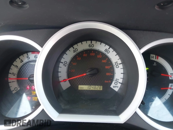 2015 Toyota Tacoma z VIN 5TFLU4EN6FX123489, wystawiony jako IAAI lot #41813057 z przebiegiem 104 828 mil mil oraz . Historia ofert i sprzedaży dostępna na DreamBid. Obrazek 7.