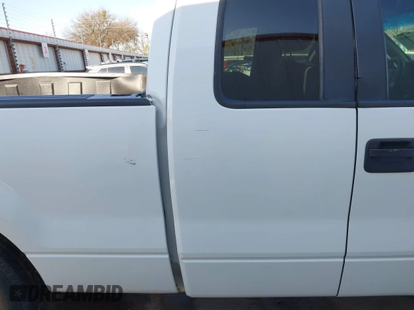 2013 Ford F-150 XL with VIN 1FTFX1CF5DKG33969, listed as a IAAI auction lot 41139310 with 180,330 mi miles and . Bid and sale history available at DreamBid. Image 19.