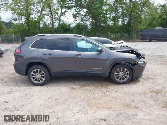 2019 Jeep Cherokee Latitude Plus with VIN 1C4PJLLBXKD305219, listed as a IAAI auction lot 42150283 with 89,000 mi miles and . Bid and sale history available at DreamBid. Image 13.