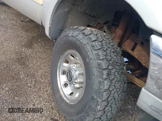 2003 Ford F-350 XL with VIN 1FTSX31L83ED76242, listed as a IAAI auction lot 41792210 with 221,495 mi miles and . Bid and sale history available at DreamBid. Image 12.