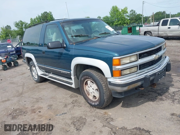 1994 Chevrolet Blazer z VIN 1GNEK18K0RJ366258, wystawiony jako IAAI lot #42471534 z przebiegiem 233 185 mil mil oraz . Historia ofert i sprzedaży dostępna na DreamBid. Obrazek 1.
