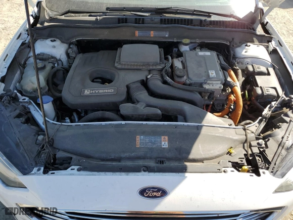 2019 Ford Fusion Hybrid SE with VIN 3FA6P0LUXKR272147, listed as a Copart auction lot 50734095 with 125,896 mi miles and Clean Title. Bid and sale history available at carsss.com. Image 11.