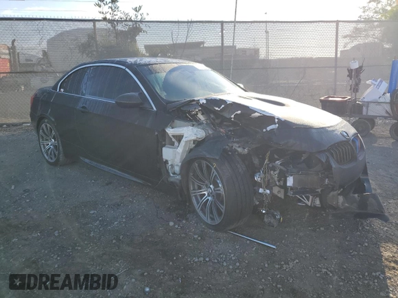 2011 BMW M3 with VIN WBSDX9C53BE583963, listed as a Copart auction lot 43076235 with 69,676 mi miles and Salvage Title. Bid and sale history available at carsss.com. Image 4.