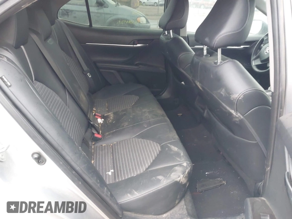 2022 Toyota Camry SE z VIN 4T1G11AK4NU690560, wystawiony jako IAAI lot #42183738 z przebiegiem 53 706 mil mil oraz . Historia ofert i sprzedaży dostępna na DreamBid. Obrazek 8.