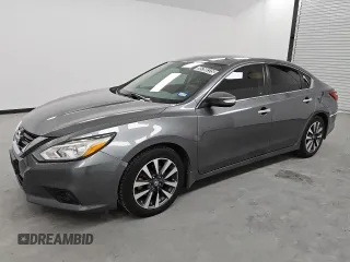 2017 Nissan Altima SL z VIN 1N4AL3AP1HC129342, wystawiony jako Copart lot #55280335 z przebiegiem 121 646 mil mil oraz Czysty tytuł • Clean title. Historia ofert i sprzedaży dostępna na DreamBid. Obrazek 1.