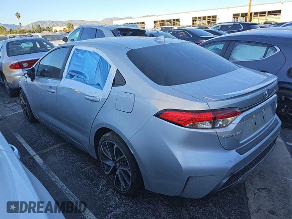 2020 Toyota Corolla SE with VIN 5YFS4RCE2LP029454, listed as a Copart auction lot 44923875 with 0 mi miles and Salvage Title. Bid and sale history available at carsss.com. Image 2.