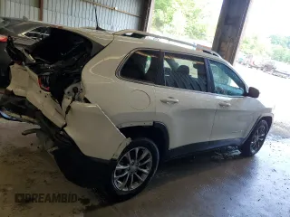 2019 Jeep Cherokee Latitude Plus with VIN 1C4PJLLB9KD247457, listed as a Copart auction lot 59538825 with 91,801 mi miles and Salvage title. Bid and sale history available at DreamBid. Image 3.