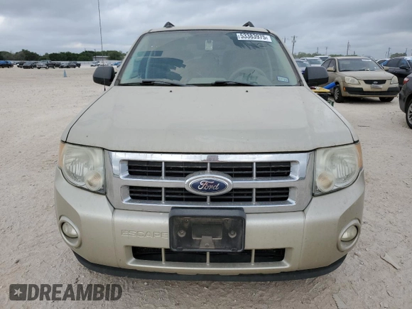2011 Ford Escape XLT with VIN 1FMCU0D73BKB33590, listed as a Copart auction lot 53383975 with 0 mi miles and Salvage Title. Bid and sale history available at carsss.com. Image 5.