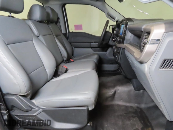 2022 Ford F-150 XL with VIN 1FTMF1CB4NKD23966, listed as a Copart auction lot 62537415 with 80,836 mi miles and Salvage title. Bid and sale history available at DreamBid. Image 5.