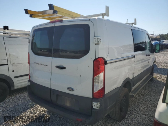 2018 Ford Transit с VIN 1FTYR1YM9JKB16261, выставлен на аукционе Copart как лот 74100484 с пробегом Не указан миль и На запчасти • Non repairable. История ставок и продаж доступна на DreamBid. Изображение 3.