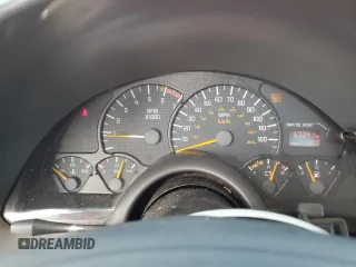 1999 Pontiac Firebird Firebird с VIN 2G2FS22K2X2213687, выставлен на аукционе Copart как лот 65068475 с пробегом 67 341 миль миль и Чистый • Clean title. История ставок и продаж доступна на DreamBid. Изображение 9.