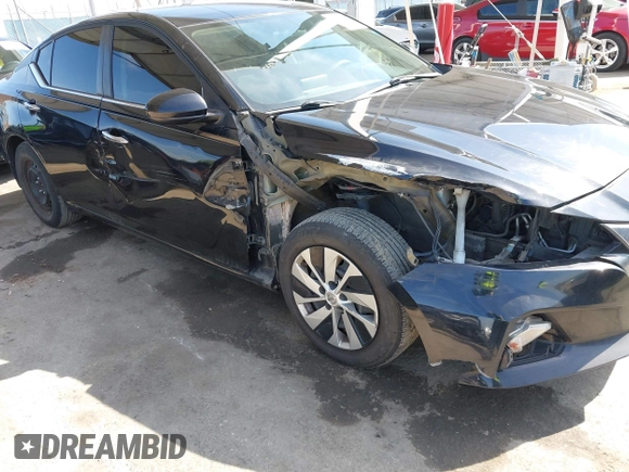 2019 Nissan Altima S with VIN 1N4BL4BV0KN323816, listed as a IAAI auction lot 42081799 with 117,230 mi miles and . Bid and sale history available at carsss.com. Image 6.