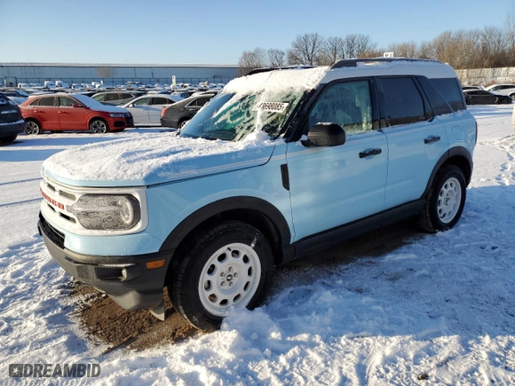 2024 Ford Bronco Sport Heritage with VIN 3FMCR9G67RRE80631, listed as a Copart auction lot 43698085 with NaN miles and Clean Title. Bid and sale history available at carsss.com. Image 1.