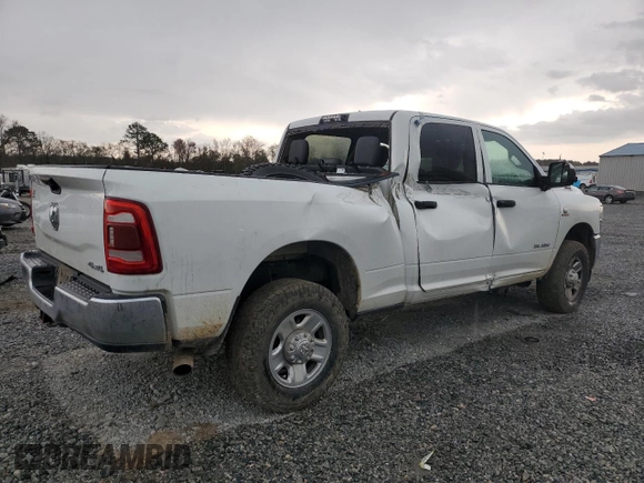 2020 Ram 2500 Tradesman z VIN 3C6UR5CL9LG111003, wystawiony jako Copart lot #48907975 z przebiegiem 220 333 mil mil oraz Szkoda całkowita • Salvage title. Historia ofert i sprzedaży dostępna na DreamBid. Obrazek 3.