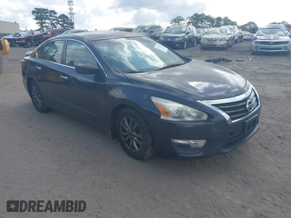 2015 Nissan Altima SV with VIN 1N4AL3AP9FC577079, listed as a IAAI auction lot 41922522 with 211,601 mi miles and . Bid and sale history available at DreamBid. Image 1.