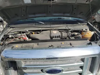 2013 Ford Econoline Passenger XL z VIN 1FBSS3BLXDDB07751, wystawiony jako Copart lot #54320155 z przebiegiem 177 443 mil mil oraz Szkoda całkowita • Salvage title. Historia ofert i sprzedaży dostępna na DreamBid. Obrazek 12.