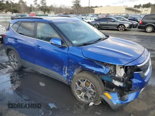 2021 Kia Seltos EX with VIN KNDERCAA1M7184575, listed as a Copart auction lot 46624955 with 37,404 mi miles and Salvage Title. Bid and sale history available at carsss.com. Image 4.