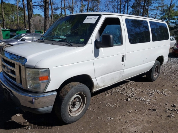2011 Ford Econoline Passenger XL with VIN 1FBNE3BL8BDA78431, listed as a IAAI auction lot 41604795 with 179,493 mi miles. Bid and sale history available at carsss.com. Image 17.