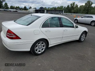 2006 Mercedes-Benz C with VIN WDBRF54J96A913217, listed as a Copart auction lot 60497924 with 219,657 mi miles and Salvage Title. Bid and sale history available at DreamBid. Image 3.
