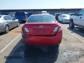 2007 Toyota Camry z VIN JTNBB46K673009891, wystawiony jako IAAI lot #42161828 z przebiegiem 220 292 mil mil oraz . Historia ofert i sprzedaży dostępna na DreamBid. Obrazek 17.