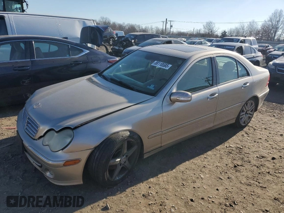 2005 Mercedes-Benz C 240 with VIN WDBRF81J05F680044, listed as a Copart auction lot 88118585 with Not Provided miles and Salvage Title. Bid and sale history available at DreamBid. Image 1.